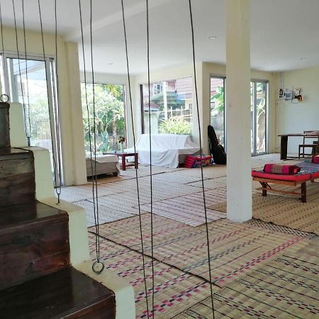 Vanpila Savannakhet Exterior photo